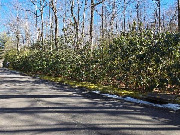 112 Hemlock TRL, Cleveland, SC 29635
