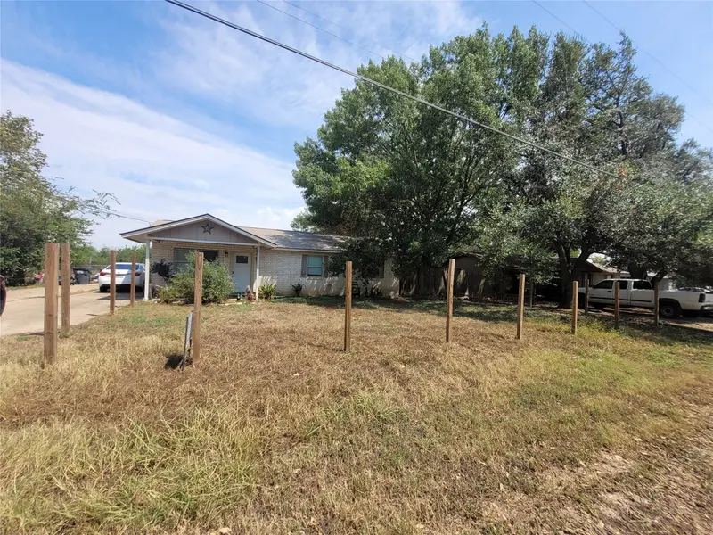 134 Whispering Pines DR, Bastrop, TX 78602