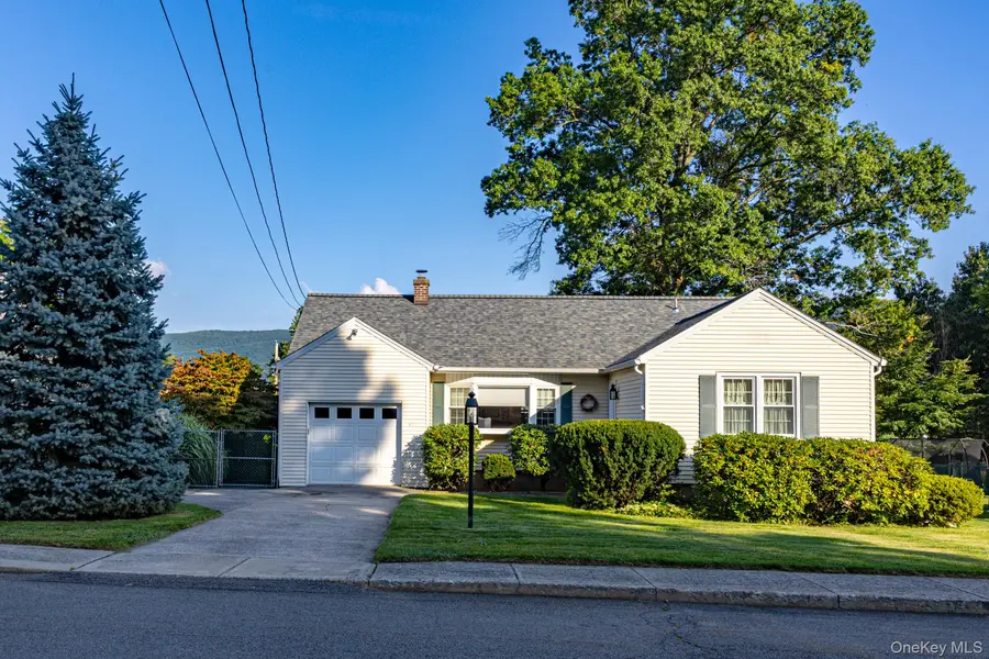 67 E Willow ST, Beacon, NY 12508