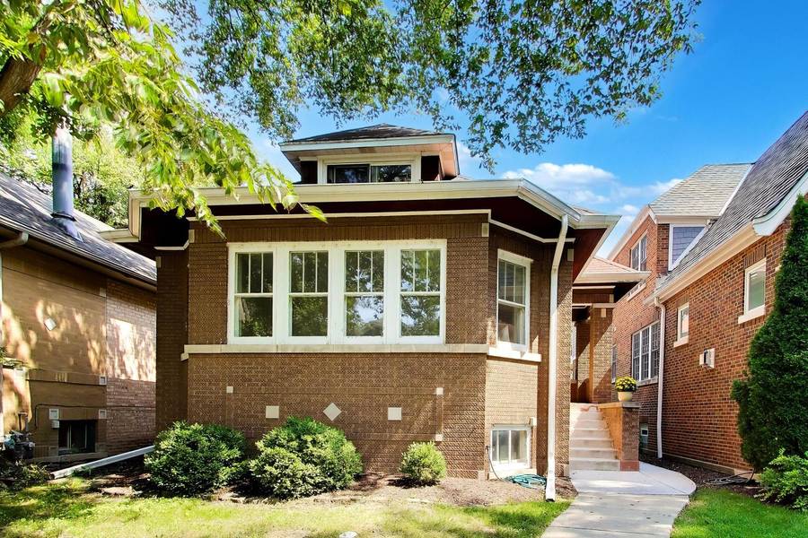 1102 Wisconsin AVE, Oak Park, IL 60304