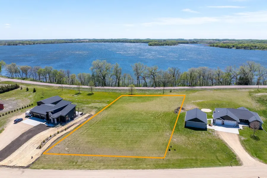 23473 Cardinal DR, Cleveland, MN 56017