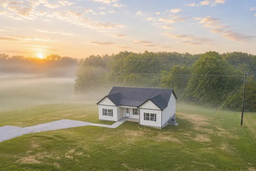 831 Wells Road, Dickson, TN 37055