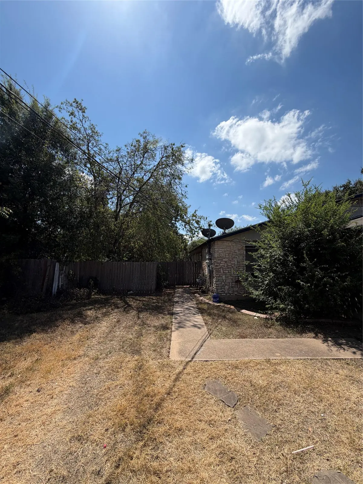704 Osage DR #A, Leander, TX 78641