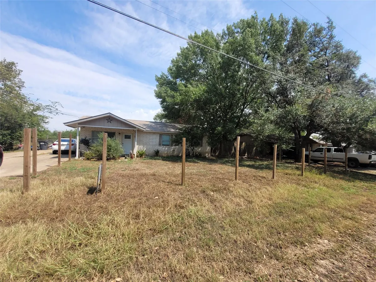 134 Whispering Pines DR, Bastrop, TX 78602