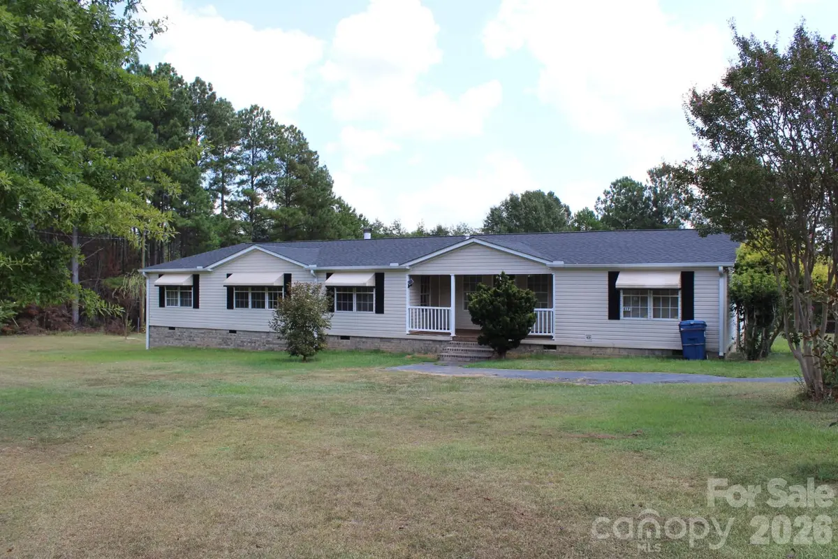 4171 Old Hills Bridge RD, Enoree, SC 29335