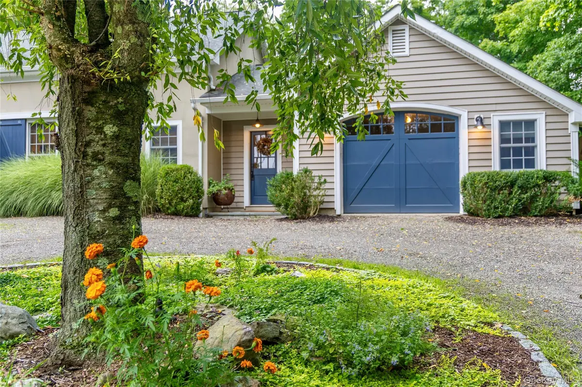 663 Camby RD, Millbrook, NY 12545