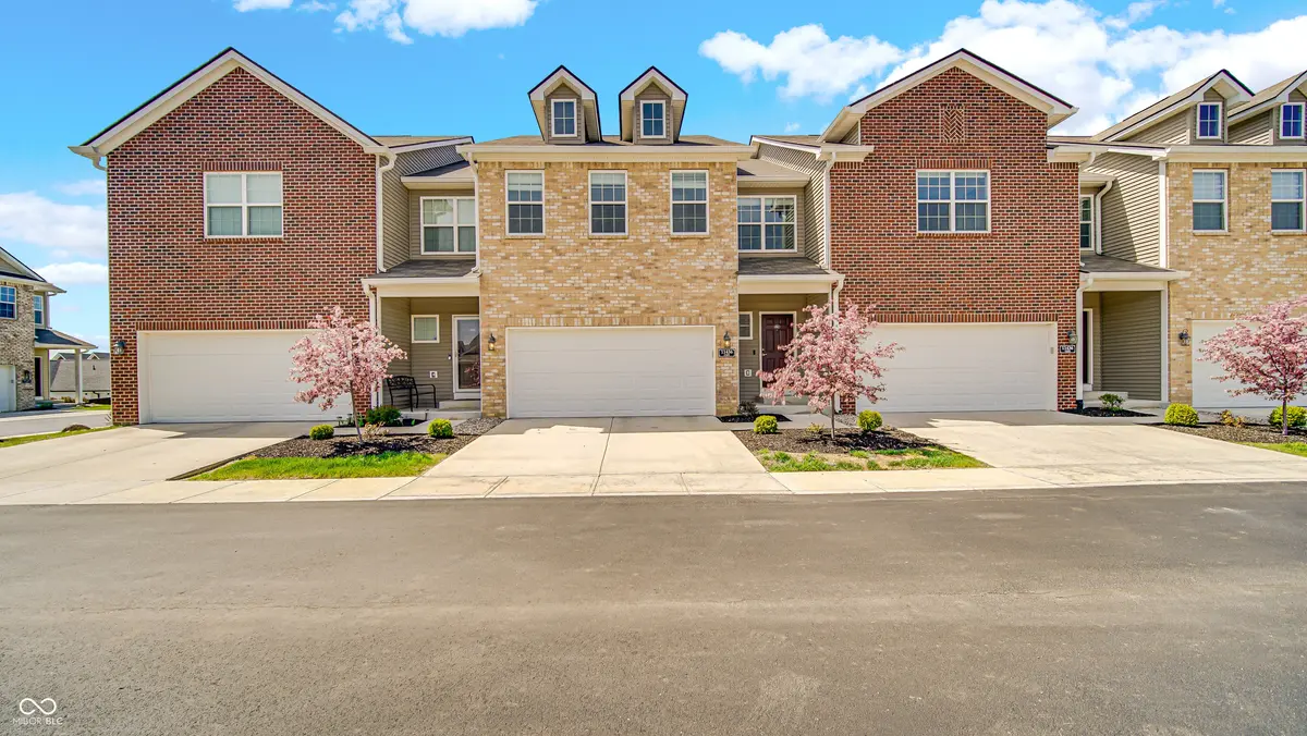 11436 Mossy CT #101, Fishers, IN 46037