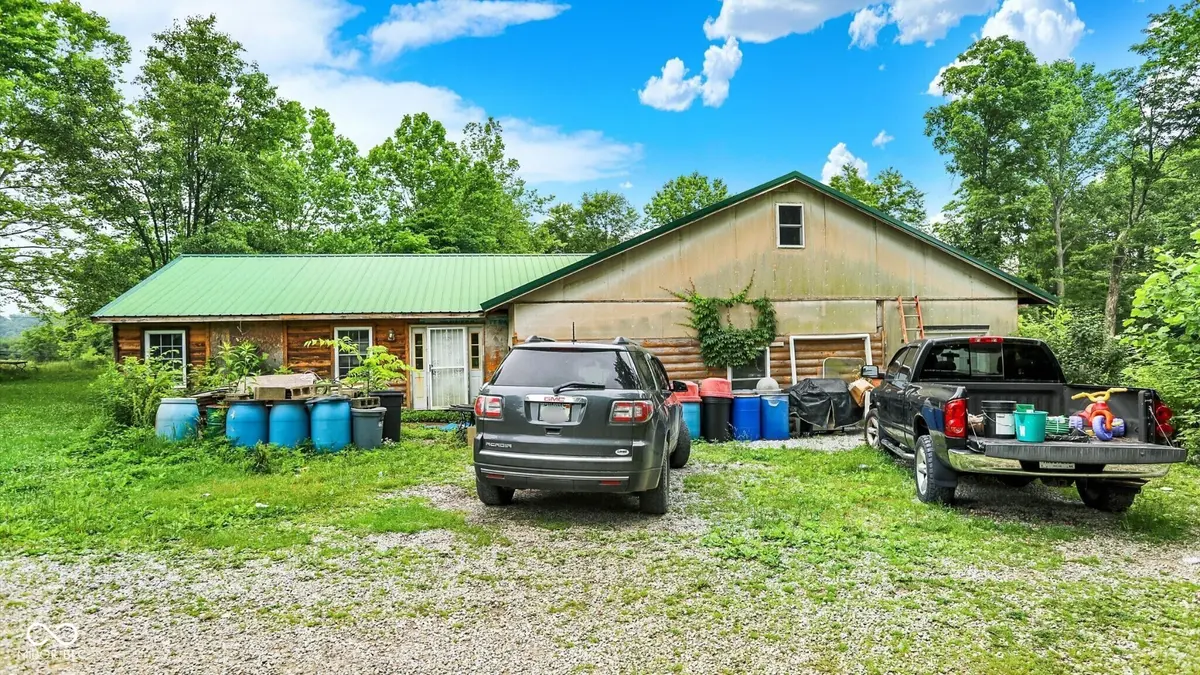 5462/5550 Patricksburg RD, Spencer, IN 47460