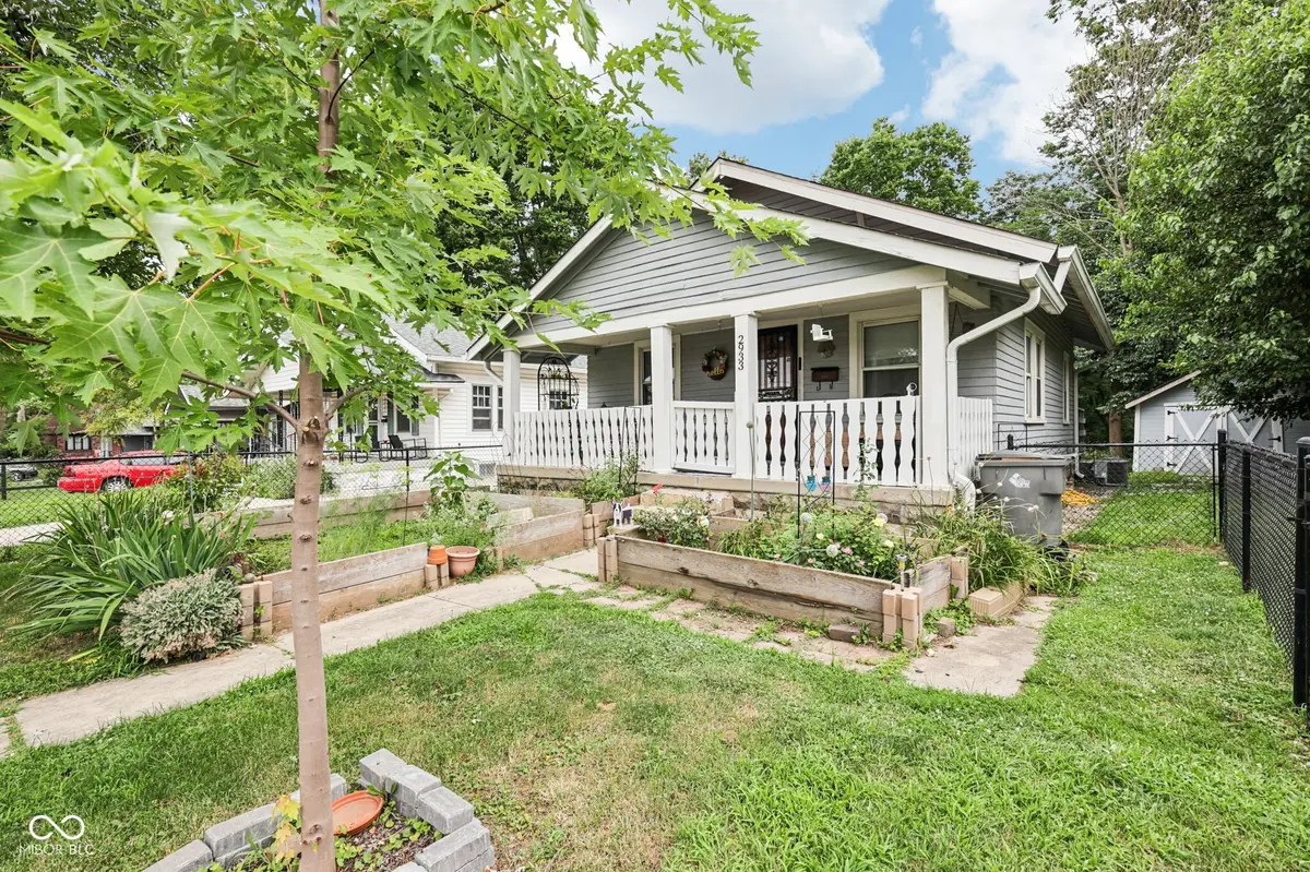 2933 S East ST, Indianapolis, IN 46225