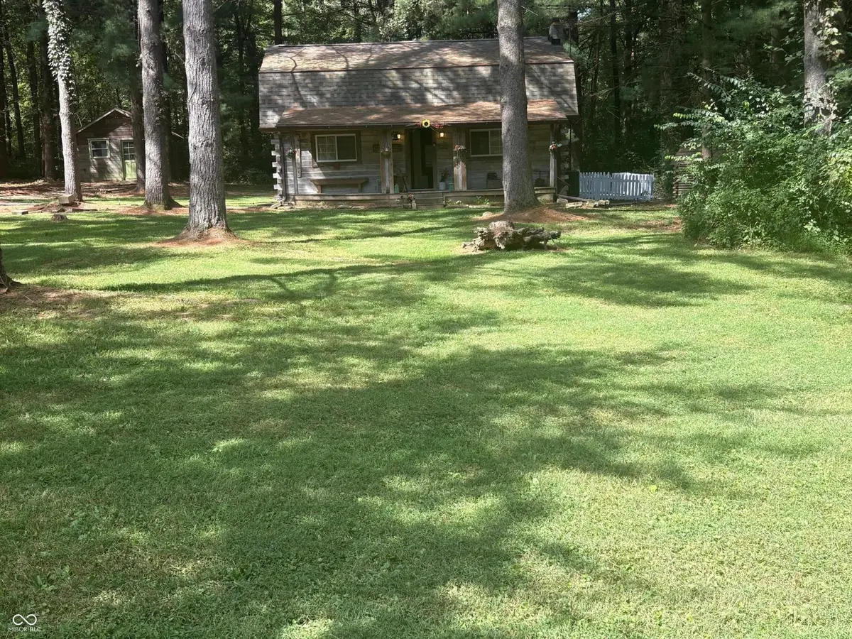 1371 Clark RD, Spencer, IN 47460