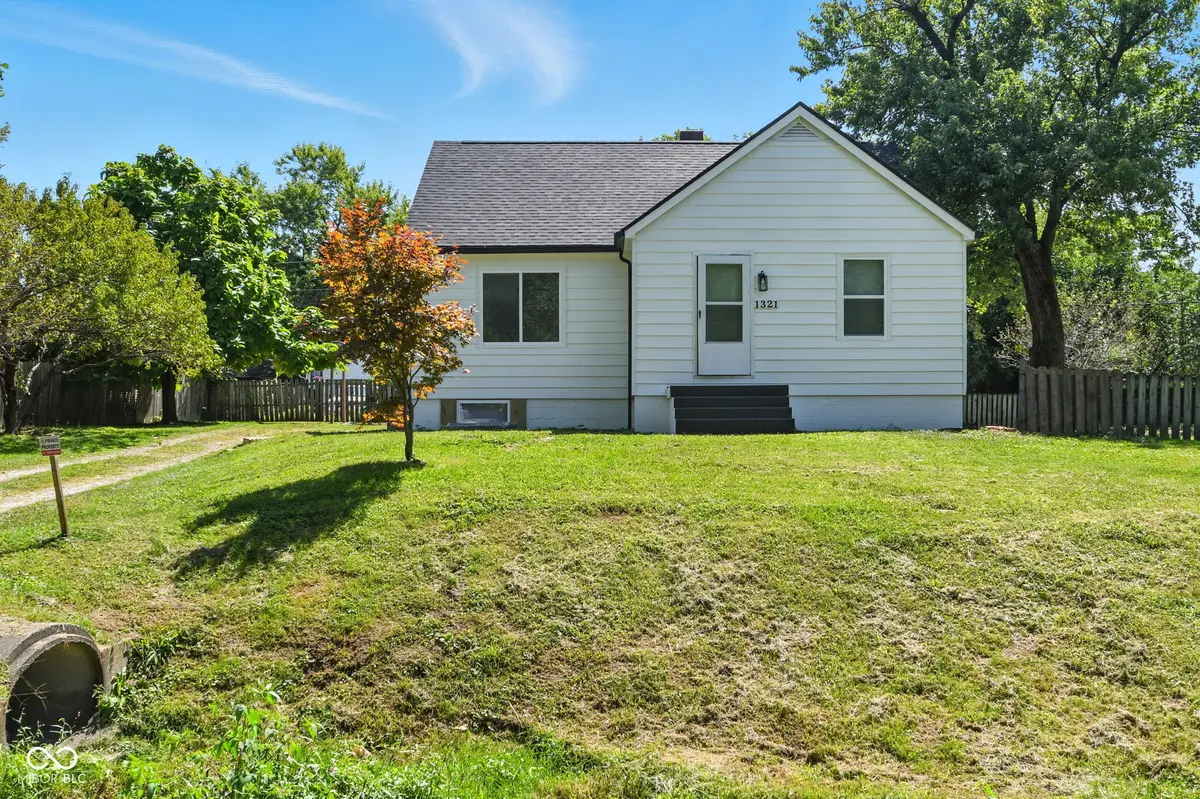 1321 S Edgecombe AVE, Indianapolis, IN 46227