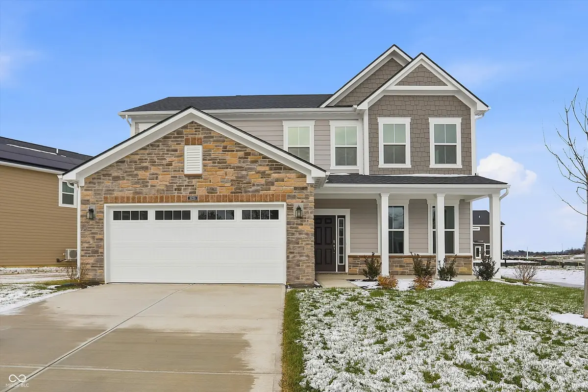5720 Cloister LN, Mccordsville, IN 46055