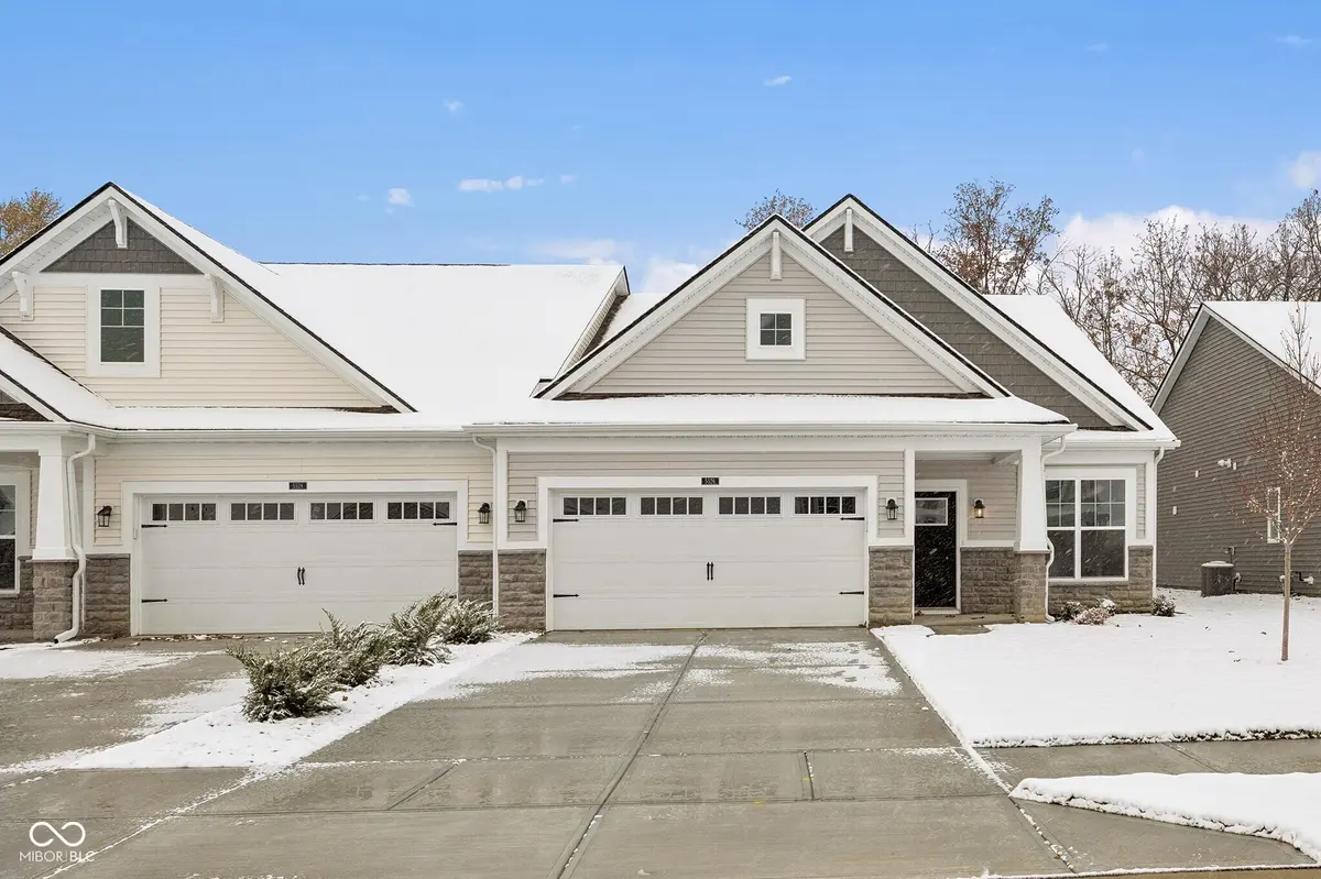 5526 Aspen Wood LN, Indianapolis, IN 46239