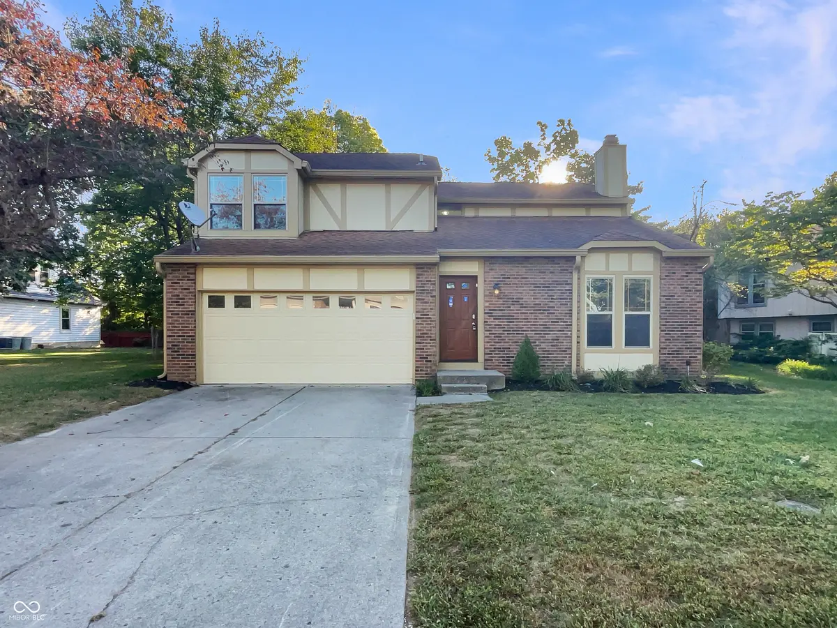 5765 Liberty Creek DR E, Indianapolis, IN 46254