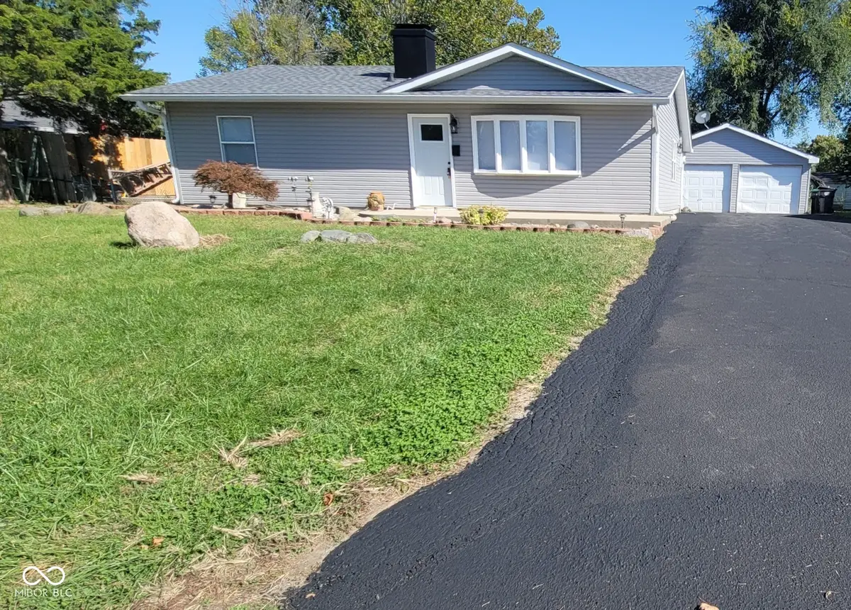 539 Delbrook DR, New Whiteland, IN 46184