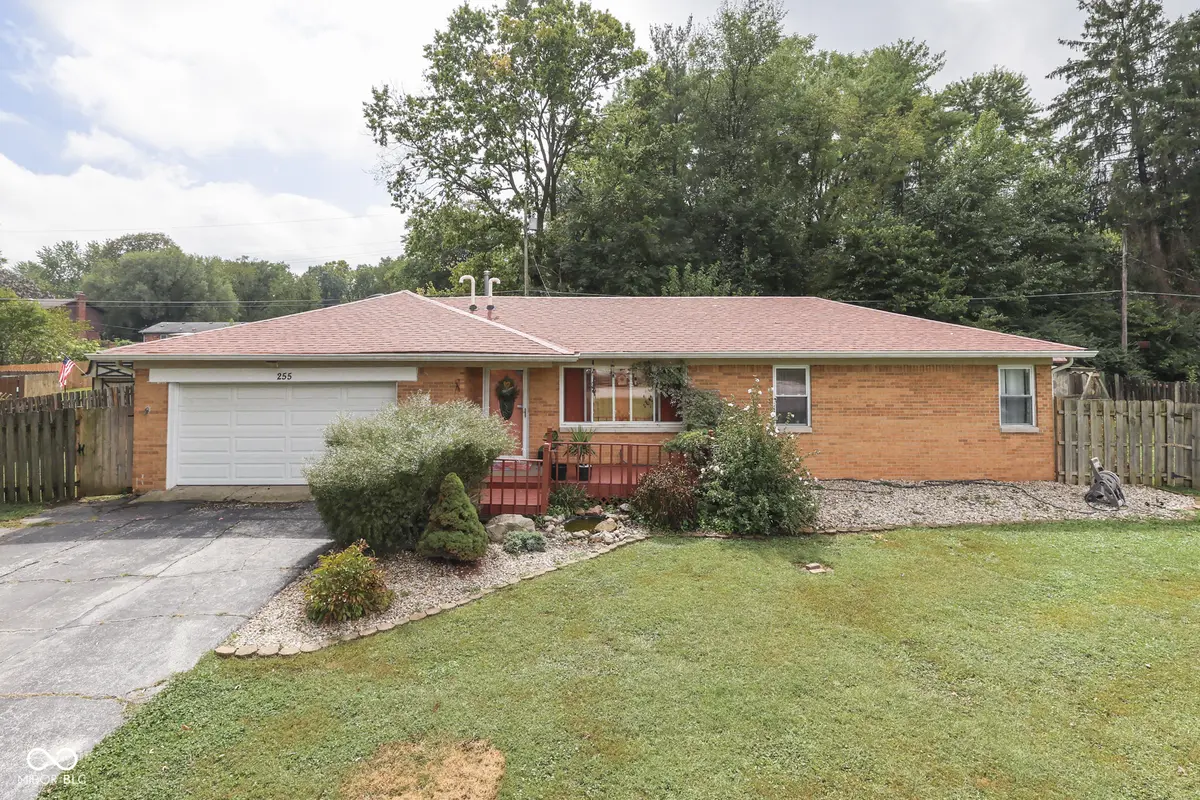 255 E Roberts RD, Indianapolis, IN 46227