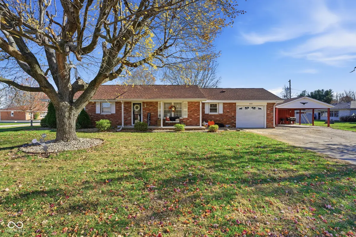 8143 E Crescent DR, Seymour, IN 47274