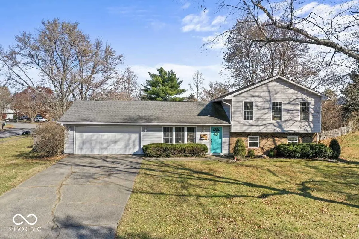8820 Deer Run CT, Indianapolis, IN 46256