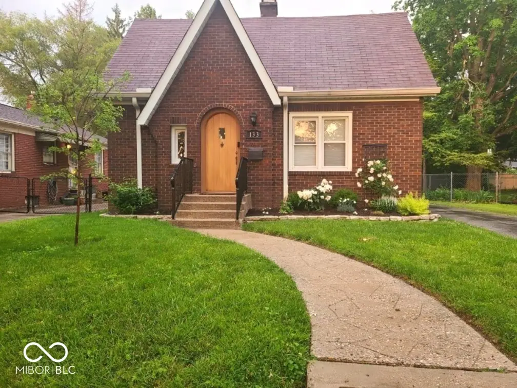 133 N Pasadena ST, Indianapolis, IN 46219
