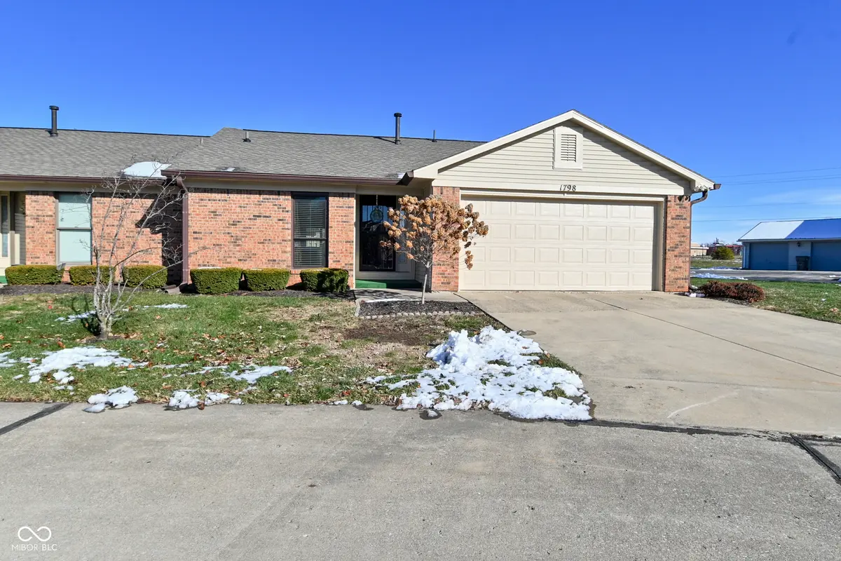 1798 Wellesley LN, Indianapolis, IN 46219