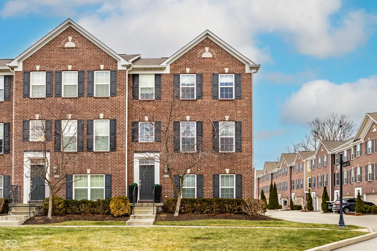 960 Orlando ST, Carmel, IN 46032