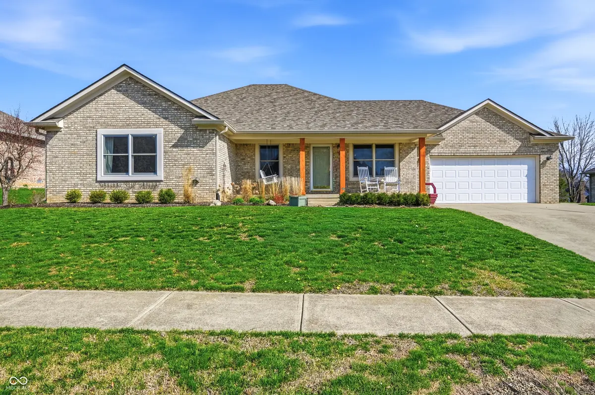 2510 Oak DR, Clayton, IN 46118