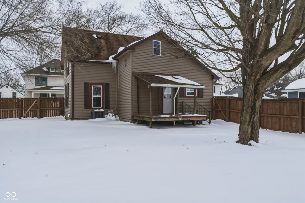 415 S Merrill ST, Fortville, IN 46040