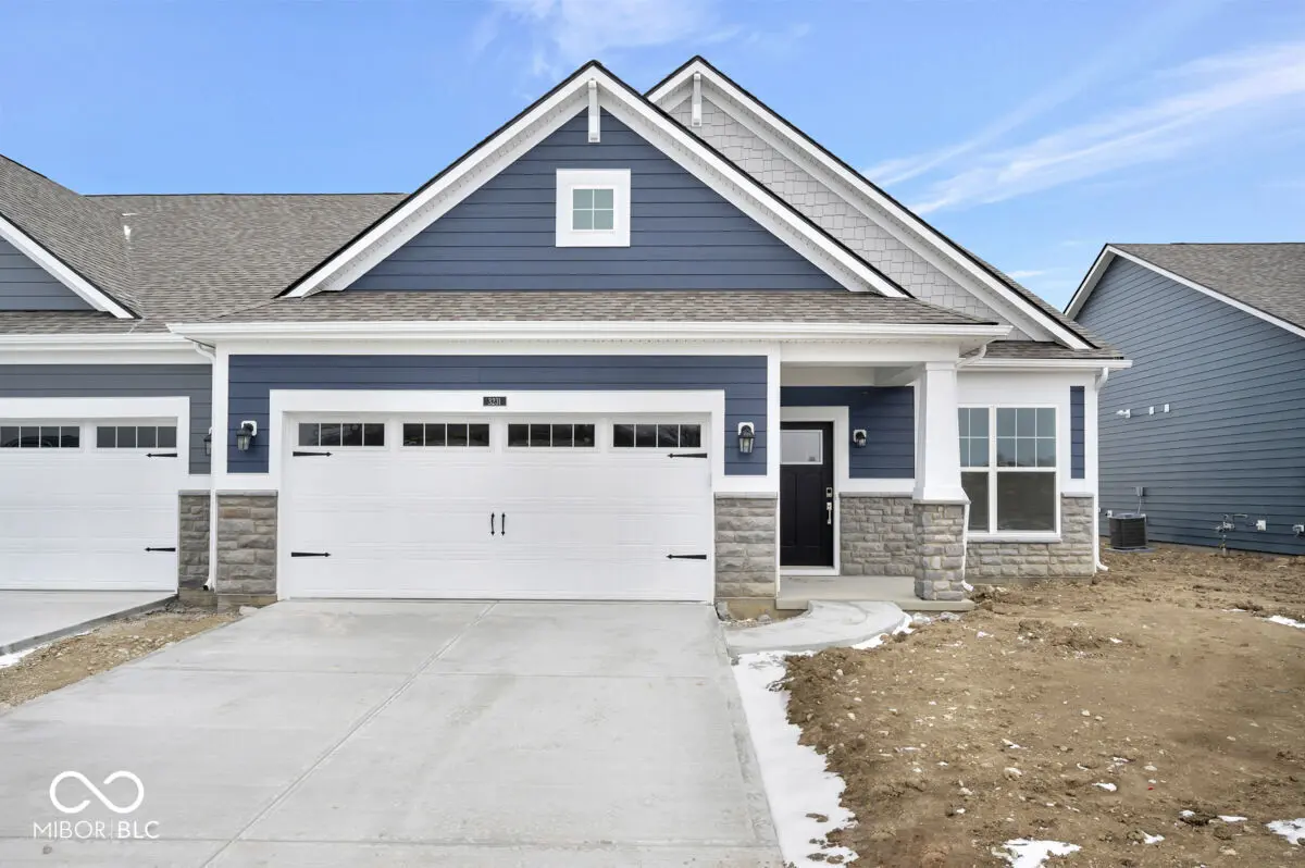 3231 Wrangler DR, Bargersville, IN 46106