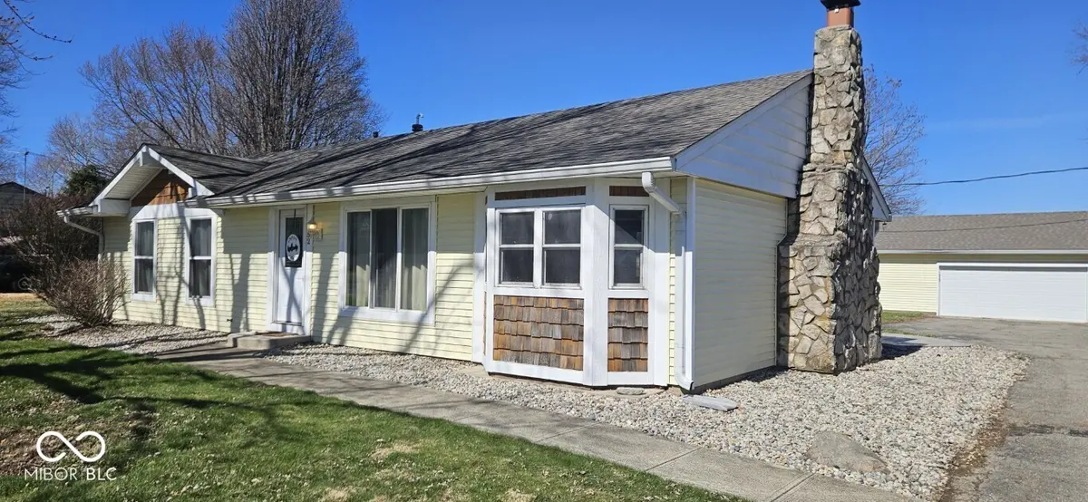 852 E 400 N, Greenfield, IN 46140