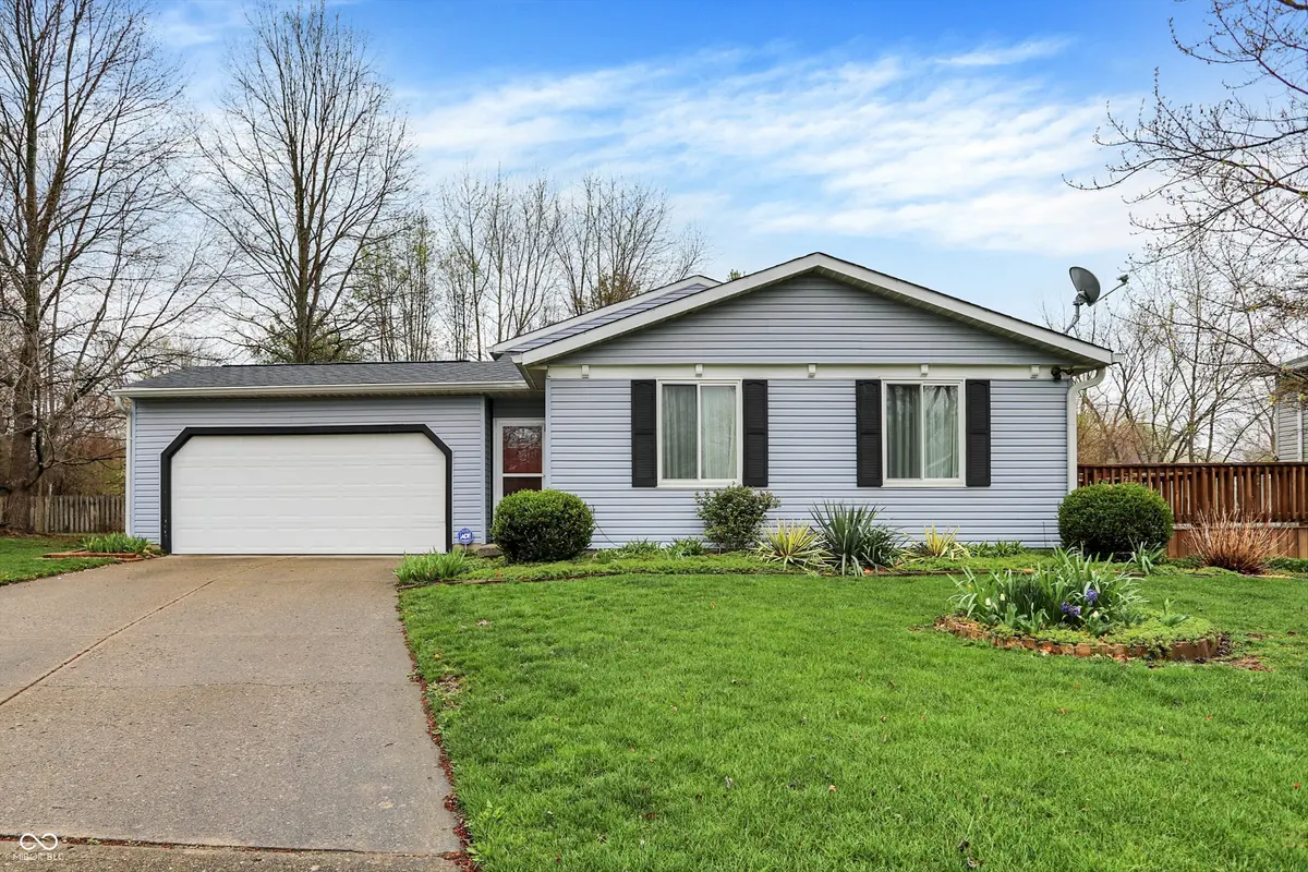5851 Assembly LN, Indianapolis, IN 46254