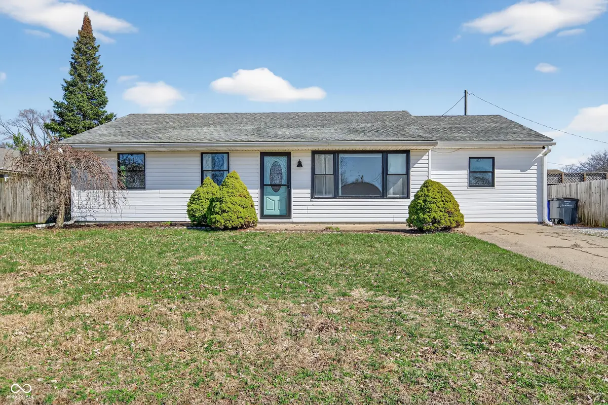106 Dauphine CT, Kokomo, IN 46902