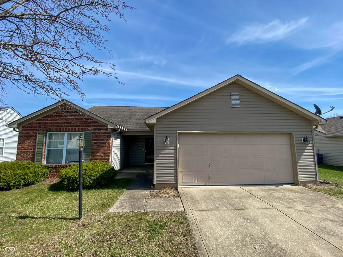 19 Lynn CT, Pittsboro, IN 46167