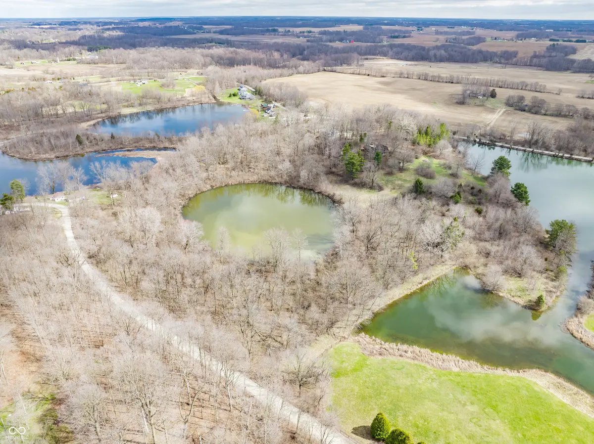 1235 N Wilson Lake RD, Columbia City, IN 46725