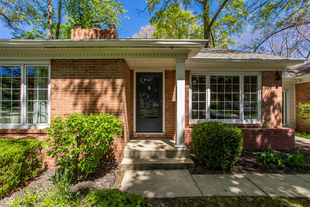 222 Pennridge DR, Indianapolis, IN 46240