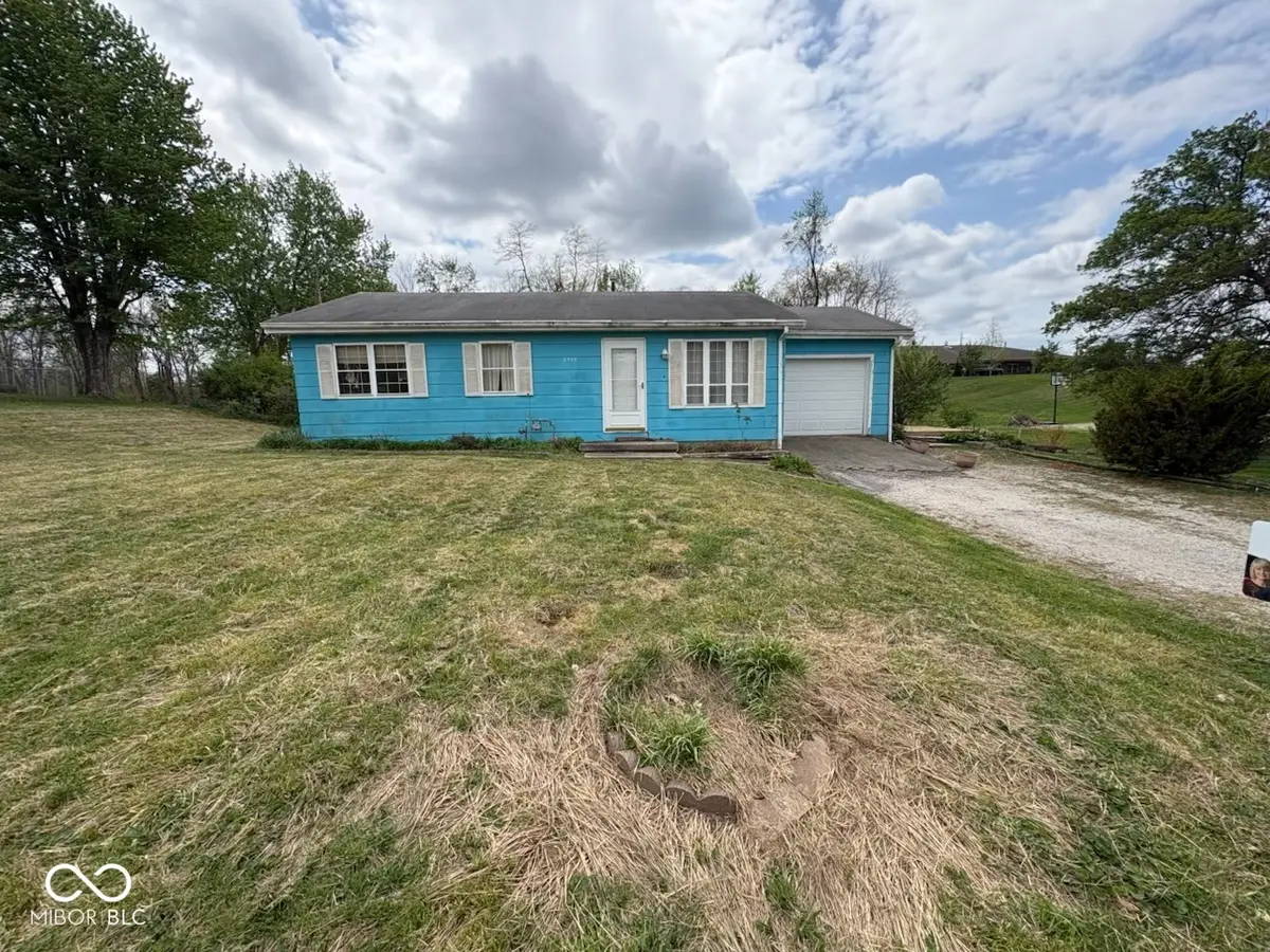 2305 W Beaumont LN, Bloomington, IN 47404
