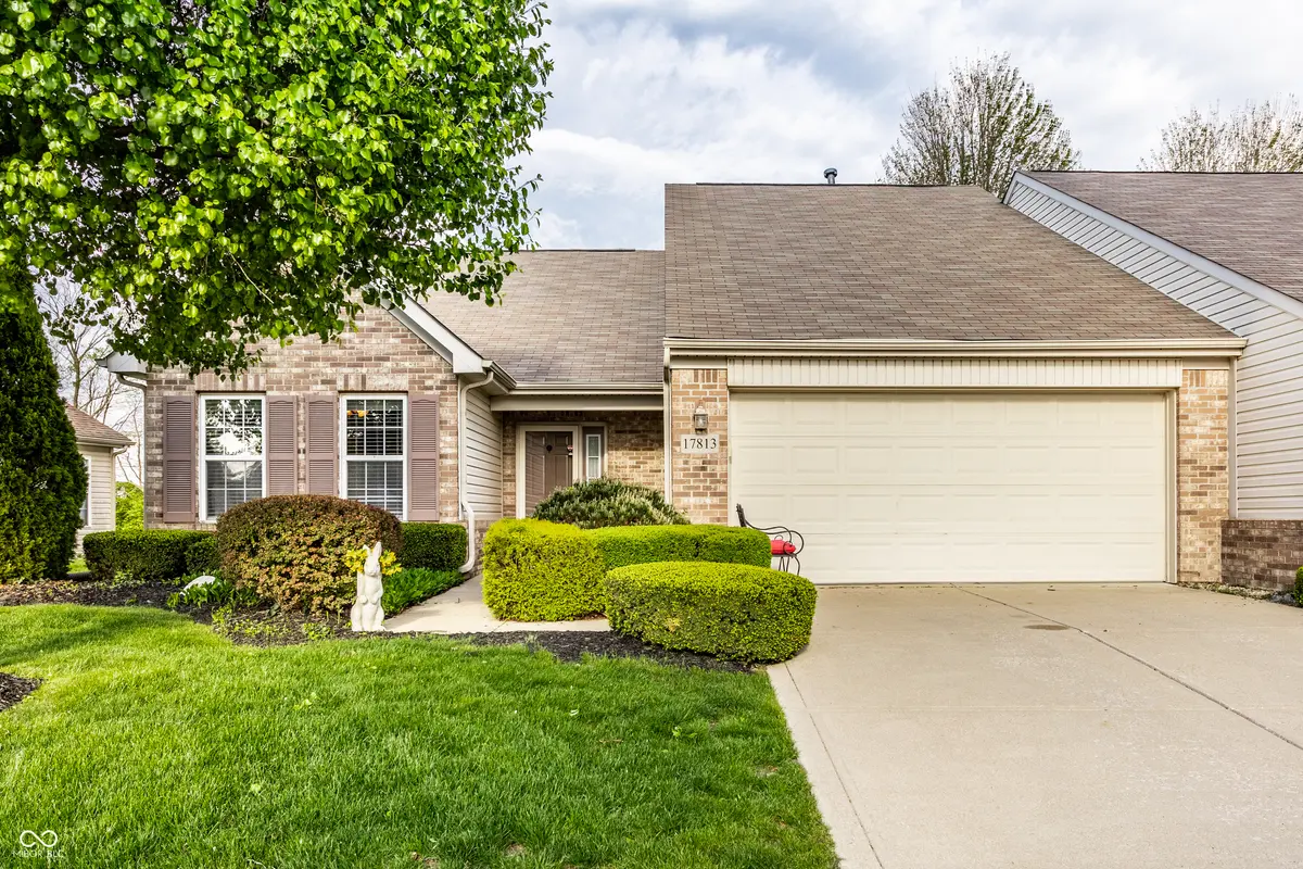 17813 Crown Pointe CT, Noblesville, IN 46062