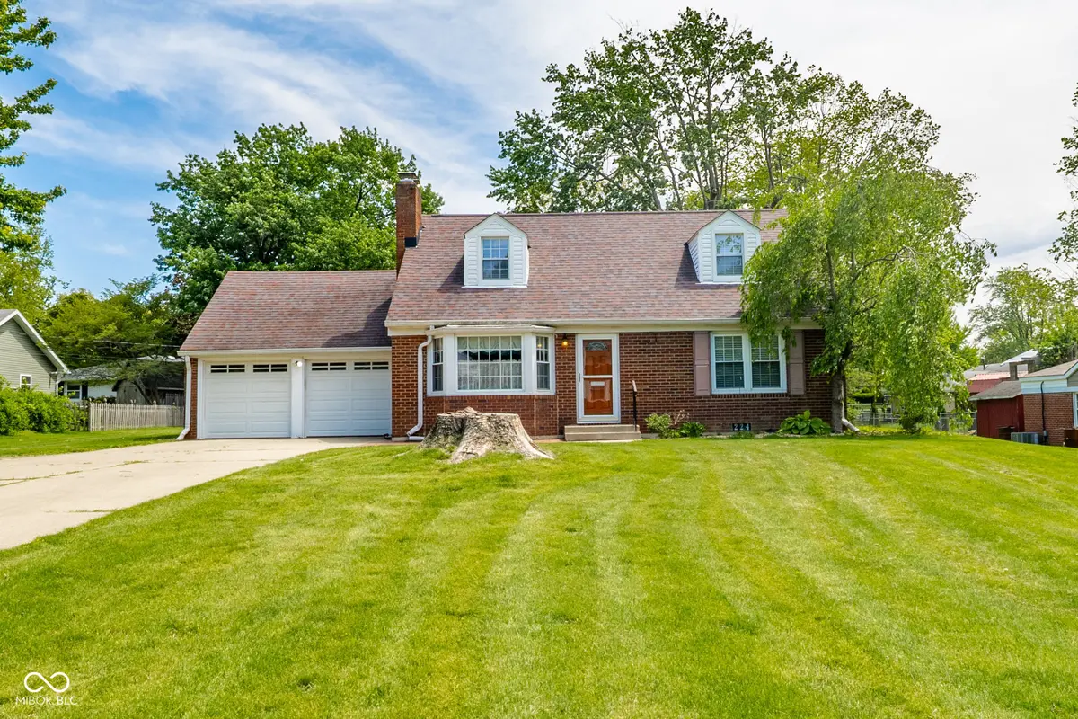 224 Edgewood DR, Anderson, IN 46011