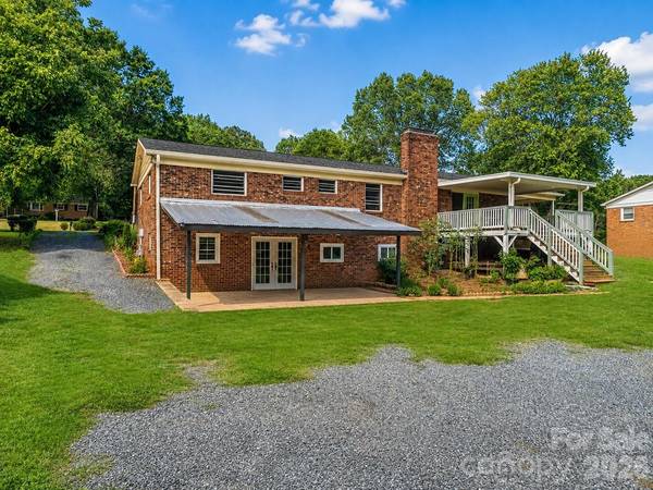 9716 Sunway DR, Mint Hill, NC 28227