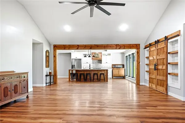 503 15th ST, Valley Falls, KS 66088