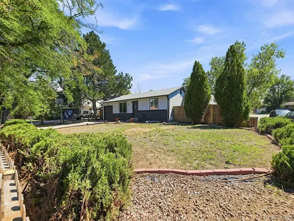 2788 S Lewiston, Aurora, CO 80013