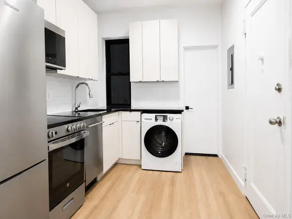 446 W 55th ST, New York (manhattan), NY 10019