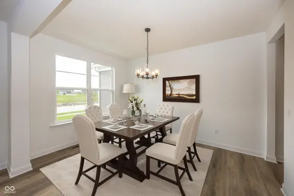 6596 Dogwood DR, Mccordsville, IN 46055