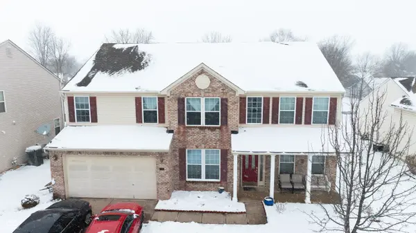 1136 Meriman DR, Greenwood, IN 46143