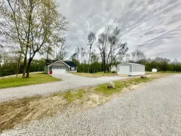 114 Red Oak LN, Covington, IN 47932