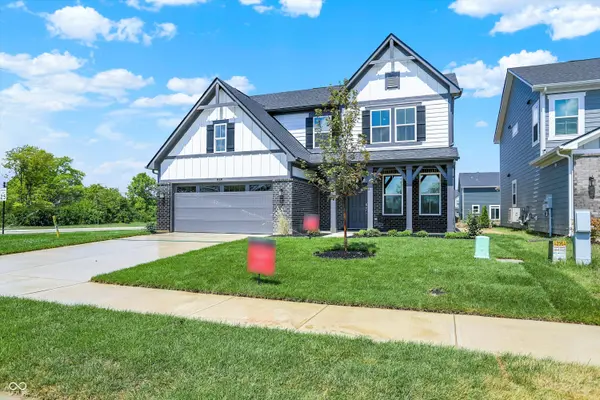 5774 Cloister LN, Mccordsville, IN 46055