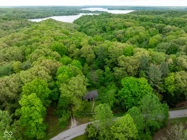 6829 S Shields Ridge RD, Bloomington, IN 47401