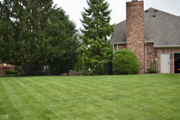 6862 Riverside WAY, Fishers, IN 46038