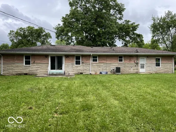 8045 Briarwood DR, Indianapolis, IN 46227