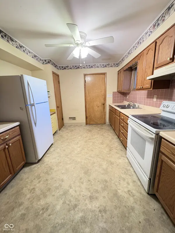 4609 Andover RD, Indianapolis, IN 46226