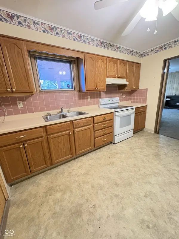 4609 Andover RD, Indianapolis, IN 46226